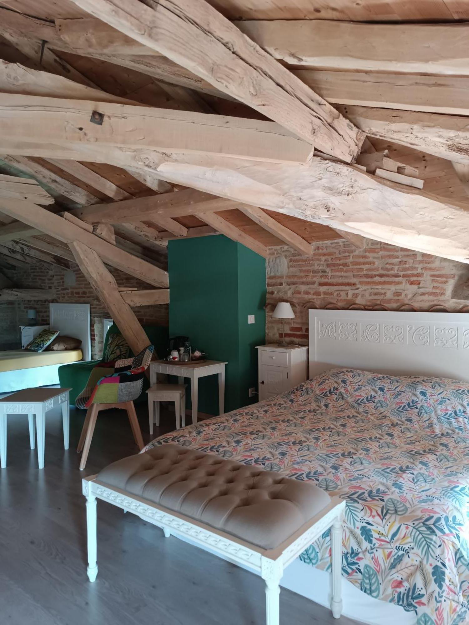 Le Jardin Des Cedres Hotel Lavaur  Room photo